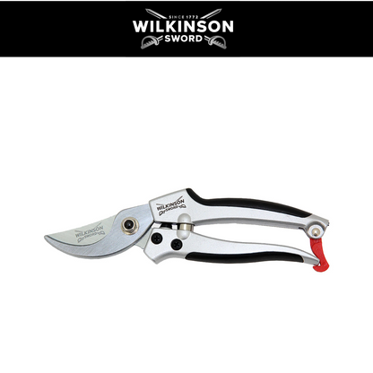 Wilkinson Sword Deluxe Boxed Bypass Pruners with precision bypass blades and ergonomic handles presented in a premium gift box