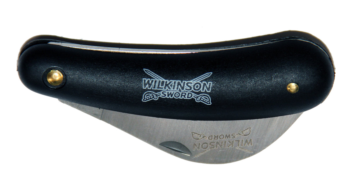 Wilkinson Sword folding pruning knife closed for safe storage
