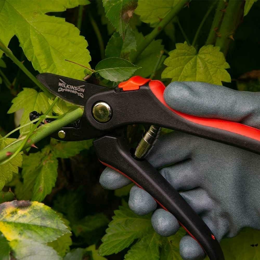 Wilkinson Sword Bypass Pruners & Anvil Pruners Twin Pack Blister Pack