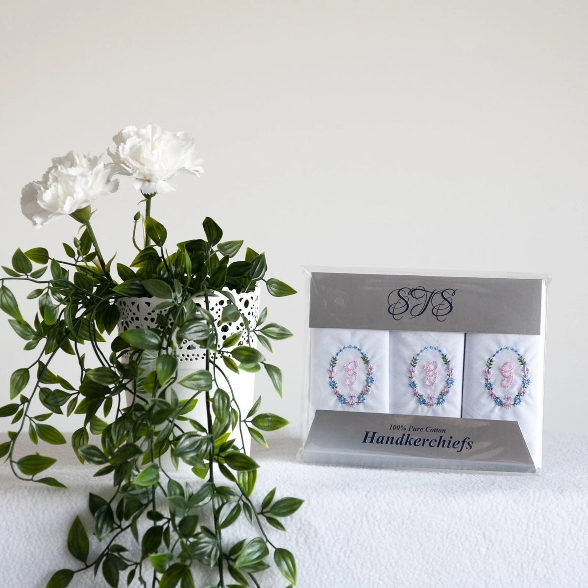 Ladies’ 100% cotton handkerchiefs with pink and blue embroidered initial G – pack of 3 gift wrapped