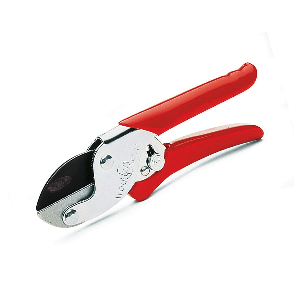 Close-up of Wolf garten RSEN general purpose secateurs blade on a white background